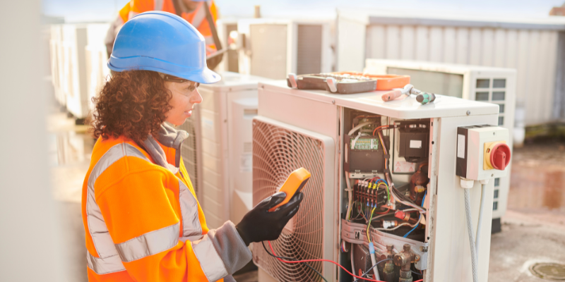 7 of the Most Dangerous Jobs in the U.S for Women