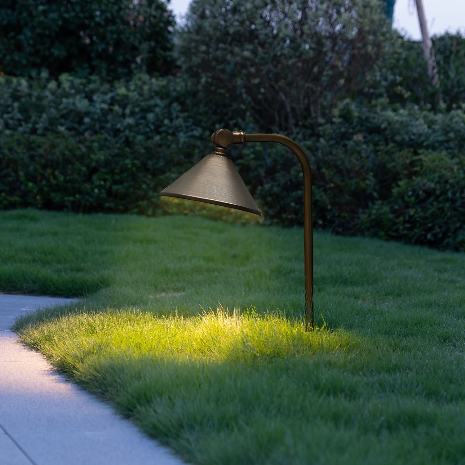 Brass Landscape Pathway Light, Smooth Hooded, Low Voltage, Plastic Spike Included