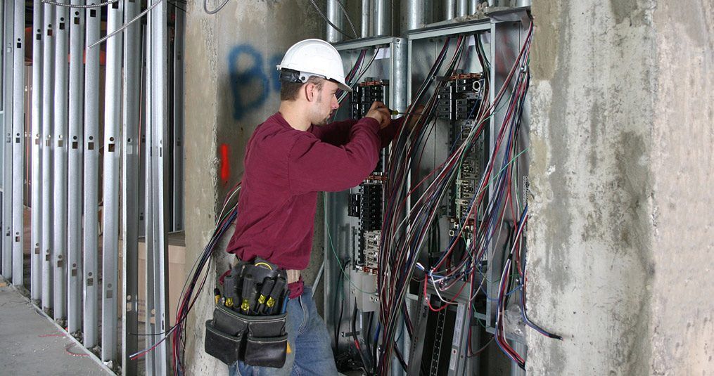 Electrician Horror Stories from Across the Internet