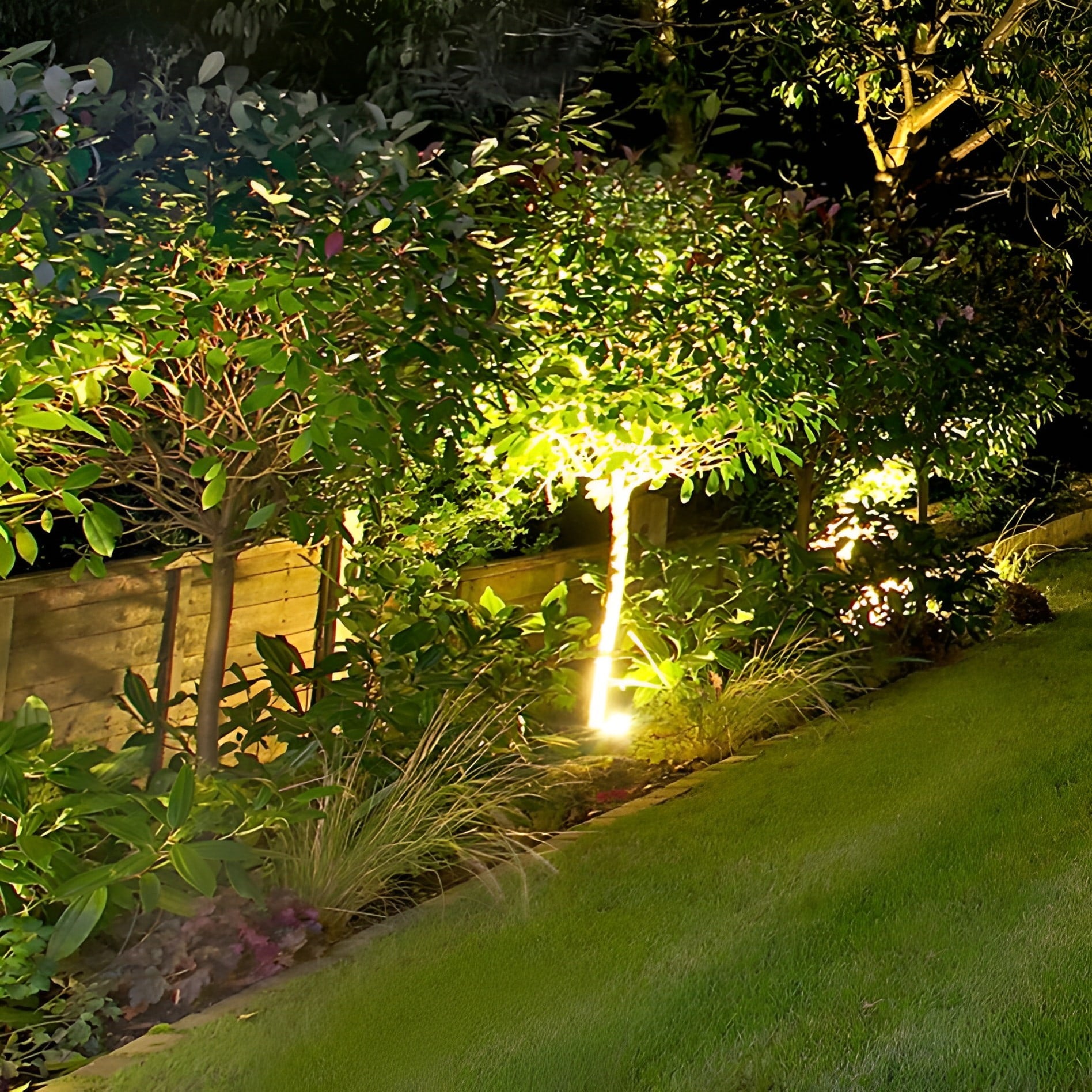 LED Flood Light, Knuckle Mount, Dusk to Dawn Photocell, 27W/20W/15W/11W, Selectable Wattage & CCT, 3600 Lumens
